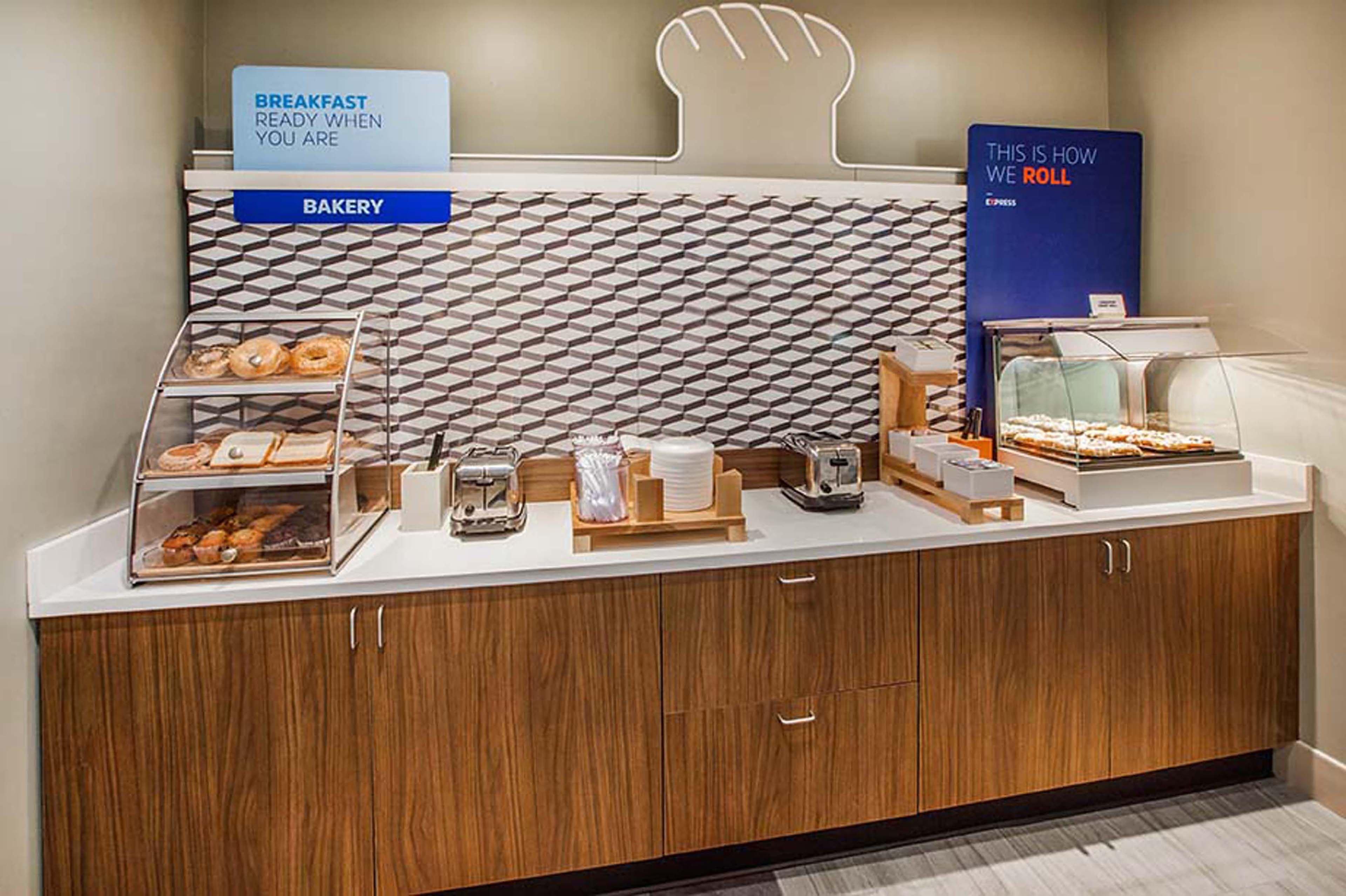 Holiday Inn Express & Suites Glendive By Ihg Exteriör bild